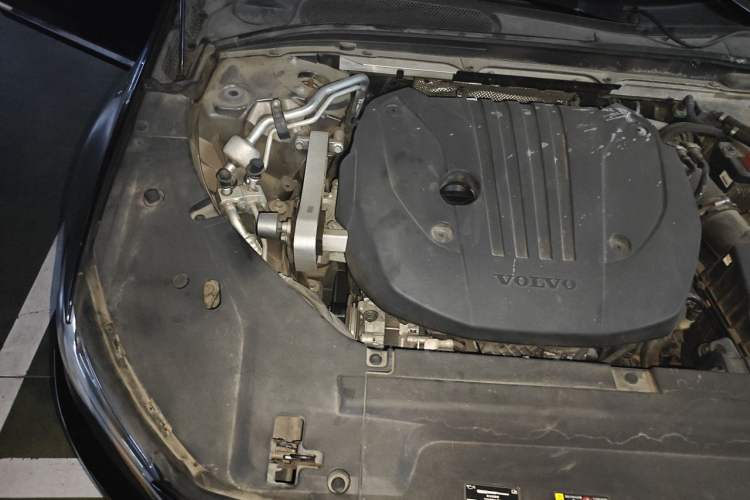 Used Volvo S90 2021 B5 Zhiyuan Luxury Edition Engine Bay Right