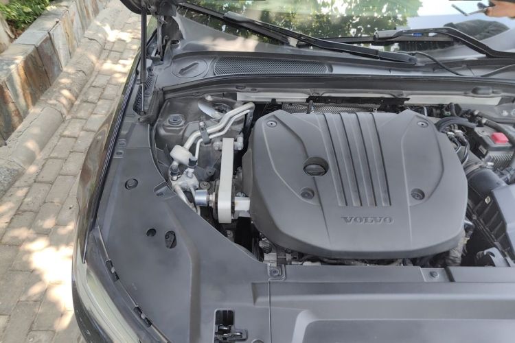 Used Volvo S90 2021 B5 Zhiyuan Luxury Edition Engine Bay Right