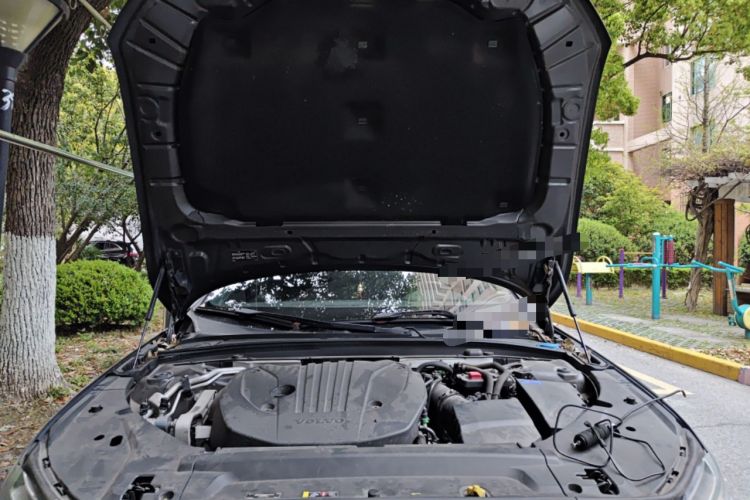 Used Volvo S90 2021 B5 Zhiyi Luxury Edition Engine Bay