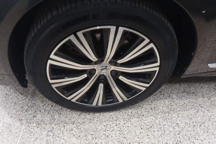 Used Volvo S90 2021 B5 Zhiyuan Luxury Edition Exterior 2
