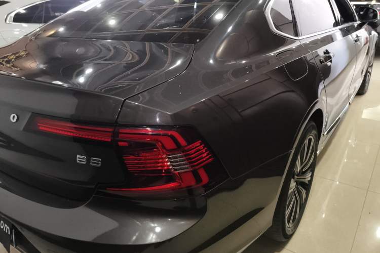 Used Volvo S90 2021 B5 Zhiyi Luxury Edition Exterior 3