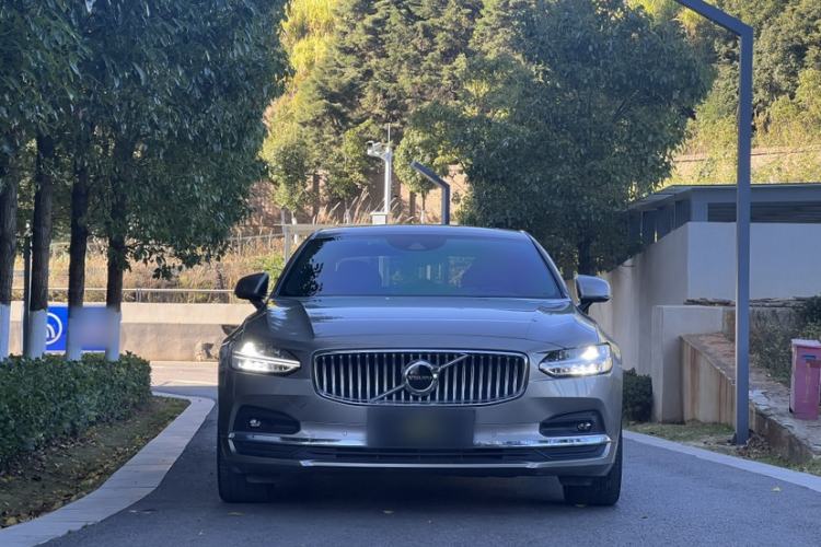 Used Volvo S90 2021 B5 Zhiyuan Luxury Edition Exterior 3