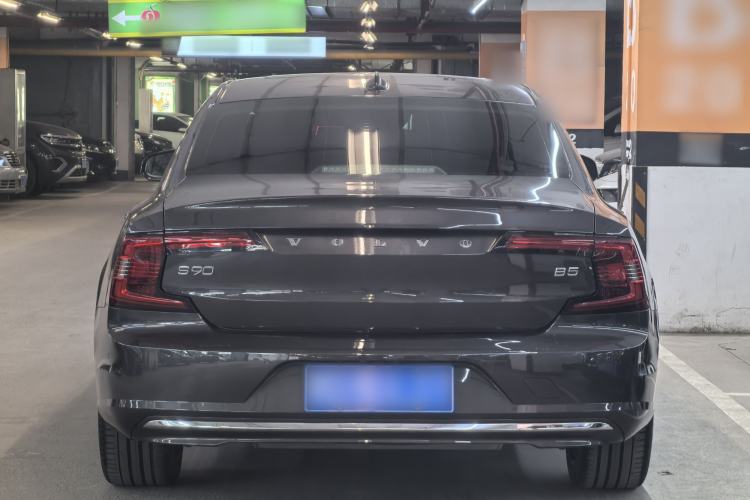 Used Volvo S90 2021 B5 Luxury Smart Edition Exterior 3