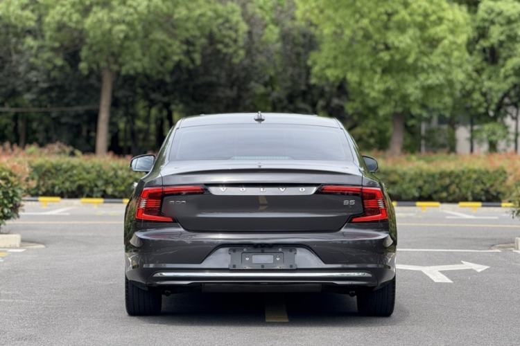 Used Volvo S90 2021 B5 Zhiyuan Luxury Edition Exterior 4