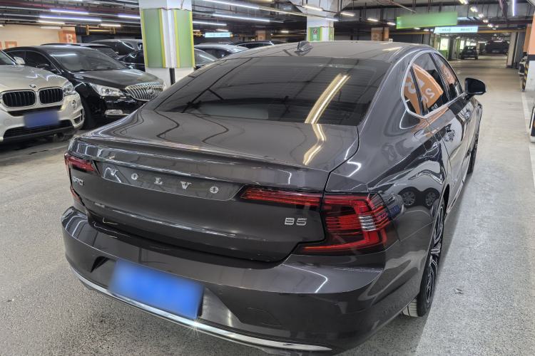 Used Volvo S90 2021 B5 Luxury Smart Edition Exterior 4