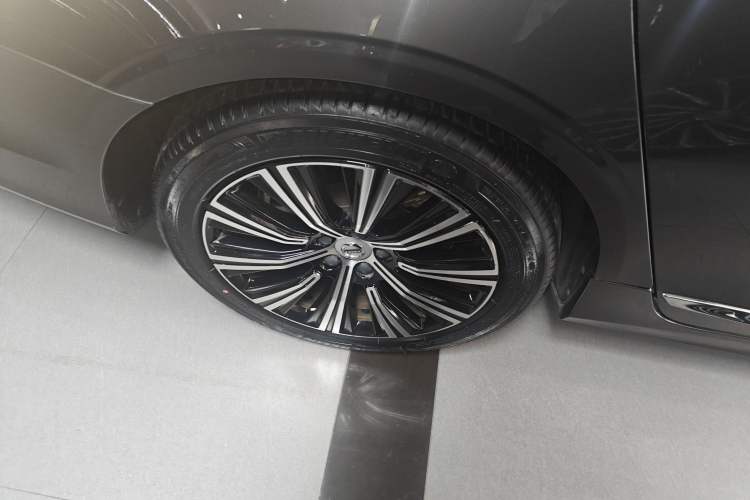 Used Volvo S90 2021 B5 Zhiyuan Luxury Edition Exterior 5