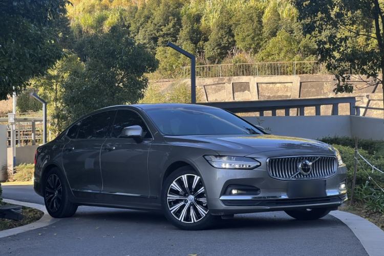 Used Volvo S90 2021 B5 Zhiyuan Luxury Edition Exterior 5