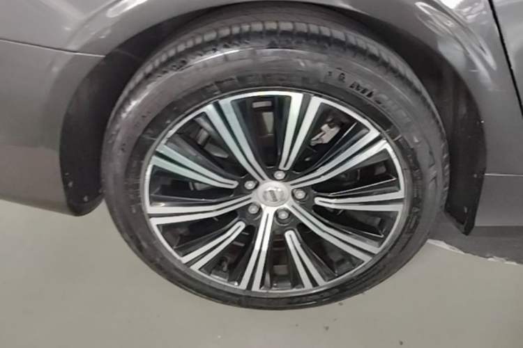 Used Volvo S90 2021 B5 Zhiyuan Luxury Edition Exterior 5