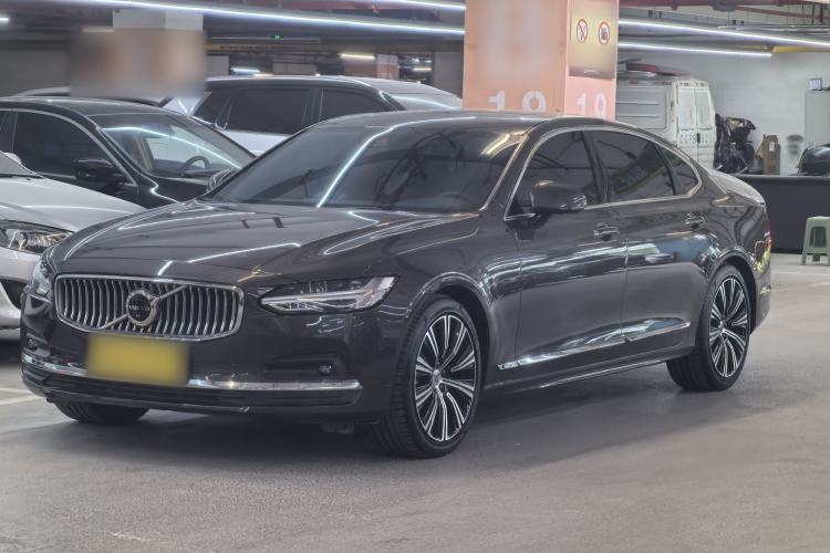 Used Volvo S90 2021 B5 Luxury Smart Edition Exterior 5