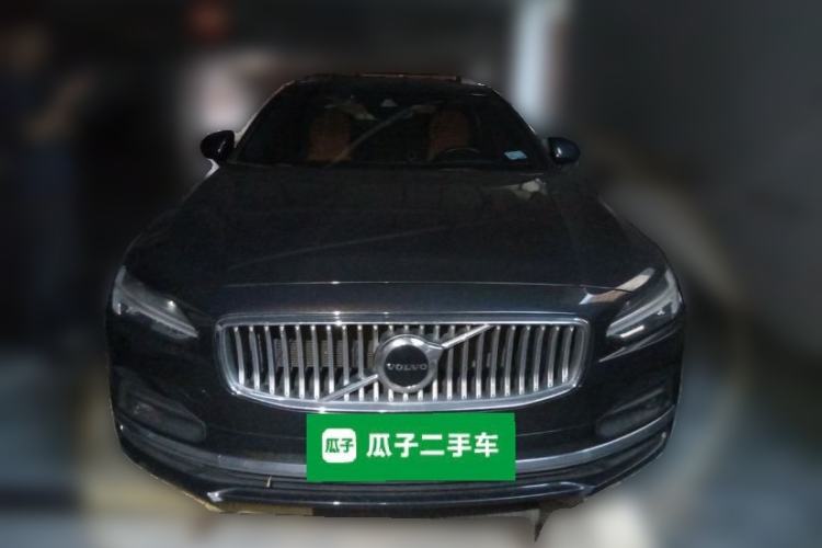 Used Volvo S90 2021 B5 Zhiyuan Luxury Edition Front