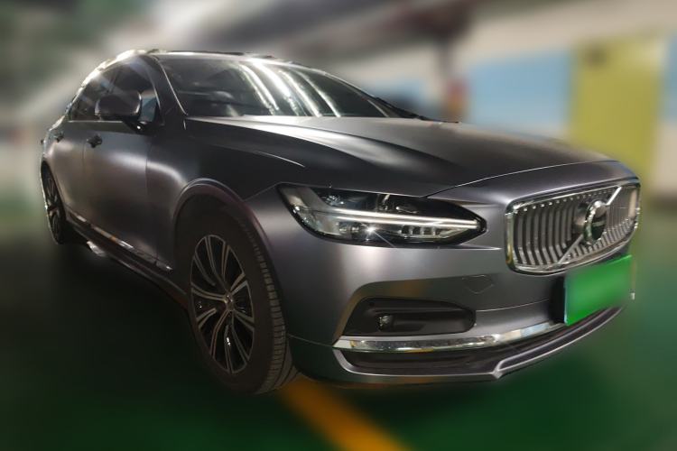 Used Volvo S90 2021 B5 Zhiyuan Luxury Edition Front Right 45 Deg