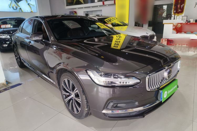 Used Volvo S90 2021 B5 Zhiyuan Luxury Edition Front Right 45 Deg