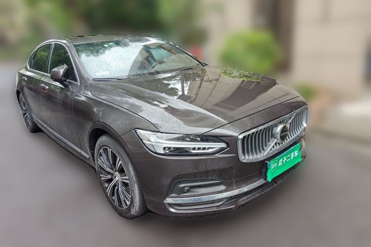 Used Volvo S90 2021 B5 Zhiyuan Luxury Edition Front Right 45 Deg