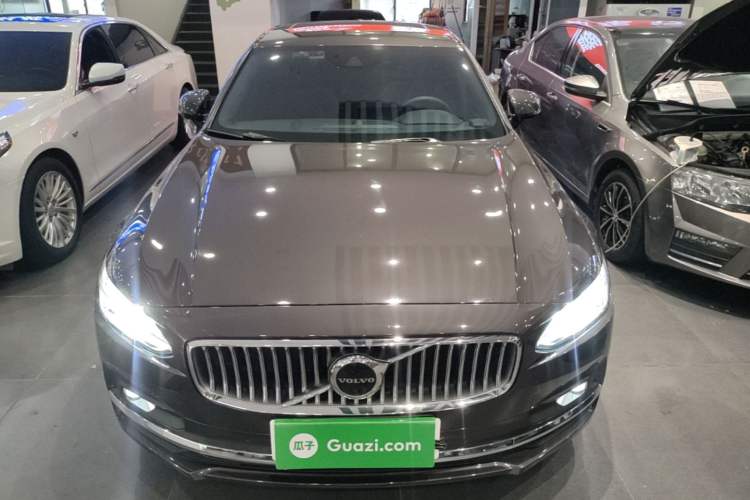 Used Volvo S90 2021 B5 Luxury Smart Edition Front
