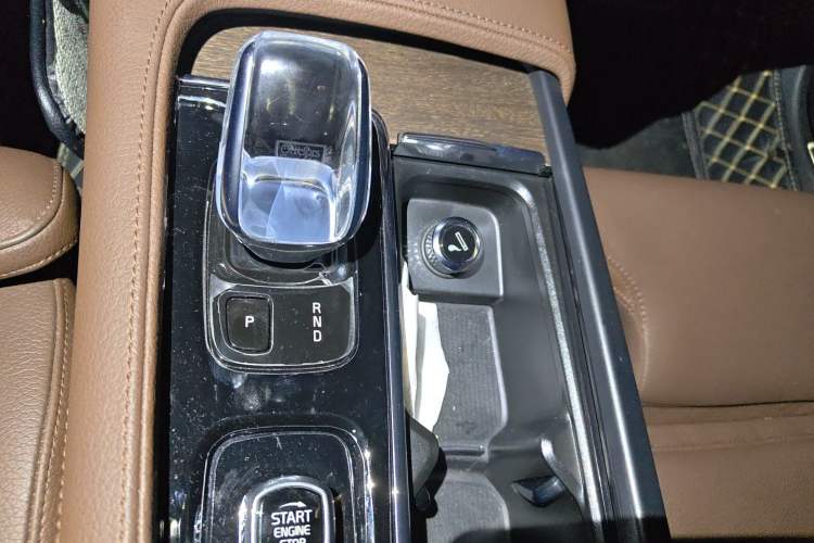 Used Volvo S90 2021 B5 Zhiyuan Luxury Edition Gear Lever