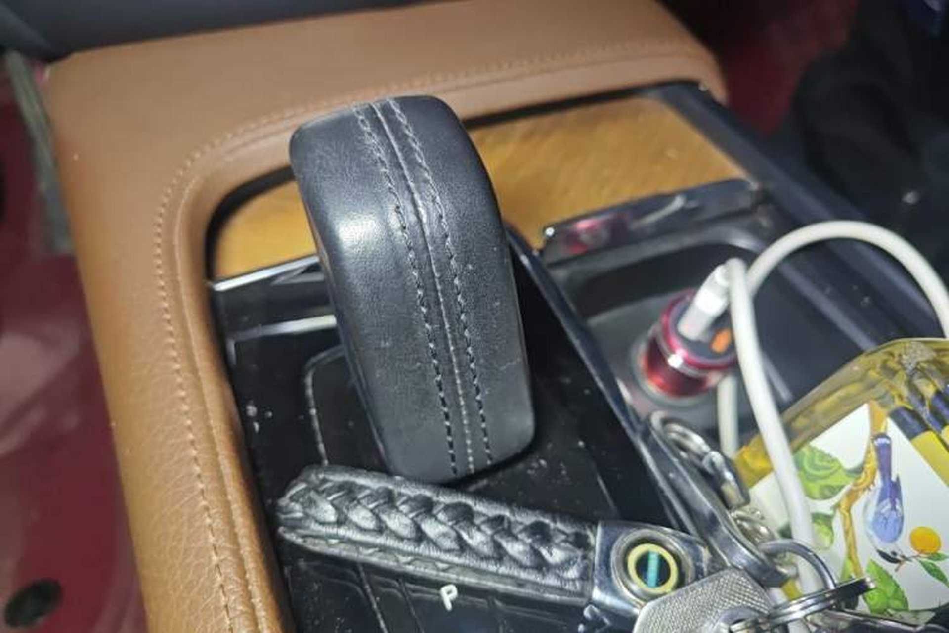 Used Volvo S90 2021 B5 Zhiyi Luxury Edition Gear Lever