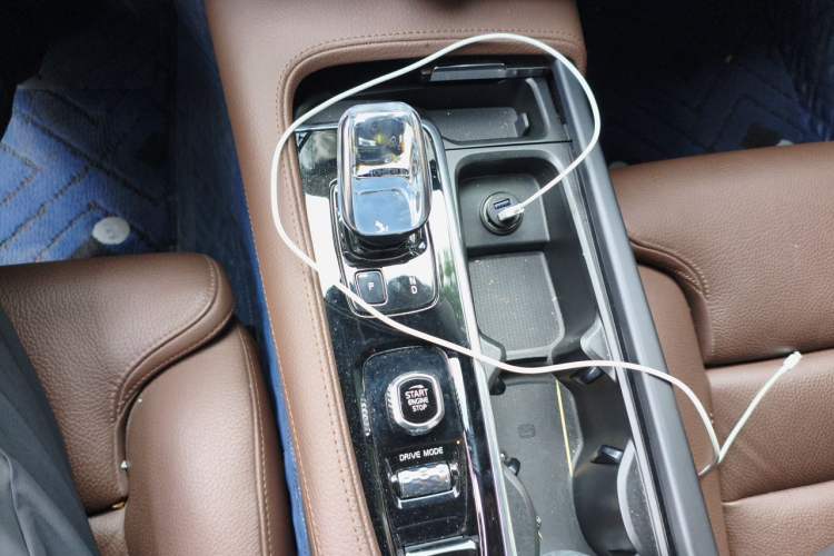 Used Volvo S90 2021 B5 Zhiyuan Luxury Edition Gear Lever