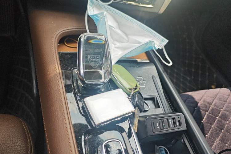 Used Volvo S90 2021 B5 Zhiyi Luxury Edition Gear Lever