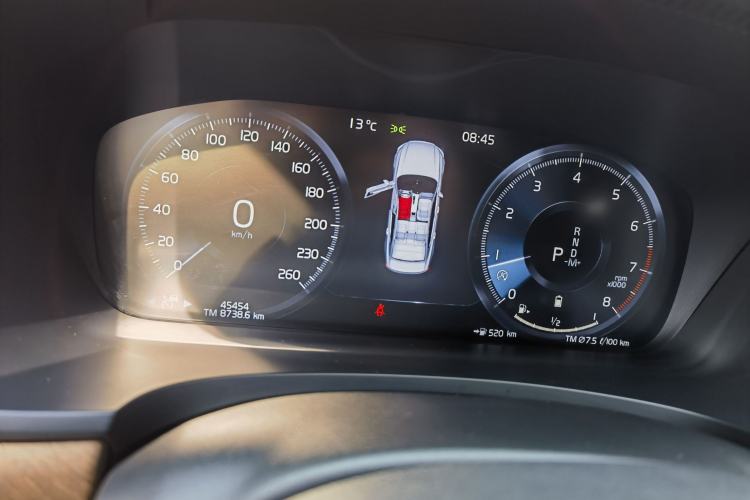 Used Volvo S90 2021 B5 Zhiyi Luxury Edition Instrument Cluster