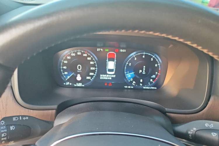 Used Volvo S90 2021 B5 Luxury Smart Edition Instrument Cluster