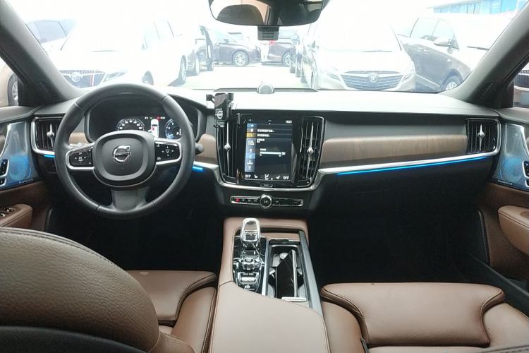 Used Volvo S90 2021 B5 Zhiyuan Luxury Edition Interior 2