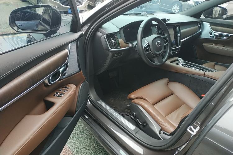 Used Volvo S90 2021 B5 Zhiyuan Luxury Edition Interior 3