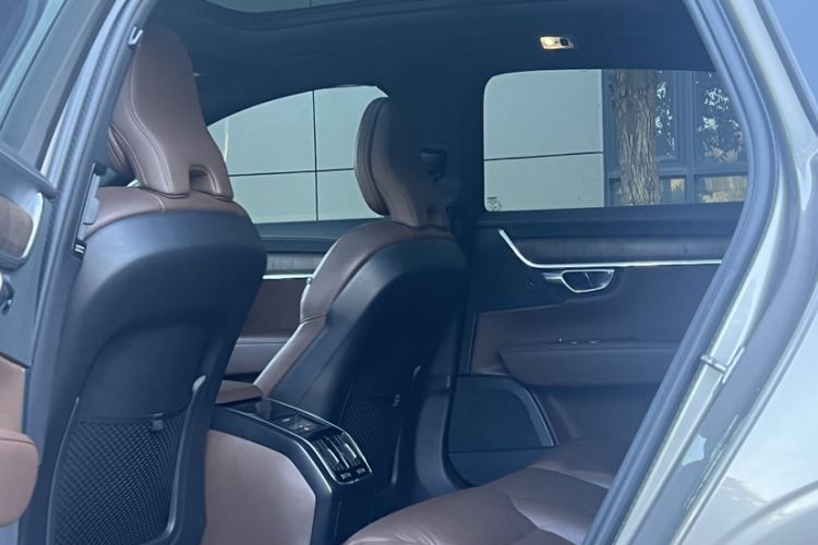 Used Volvo S90 2021 B5 Zhiyuan Luxury Edition Interior 3