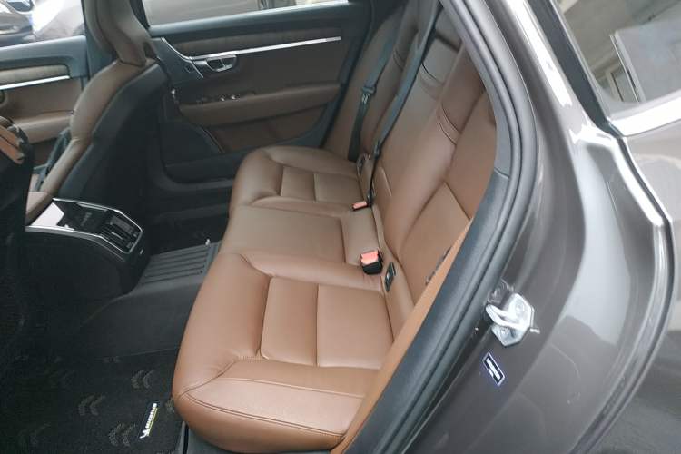 Used Volvo S90 2021 B5 Zhiyuan Luxury Edition Interior 4