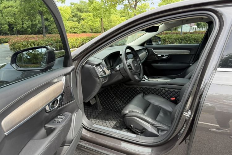Used Volvo S90 2021 B5 Zhiyuan Luxury Edition Interior 4