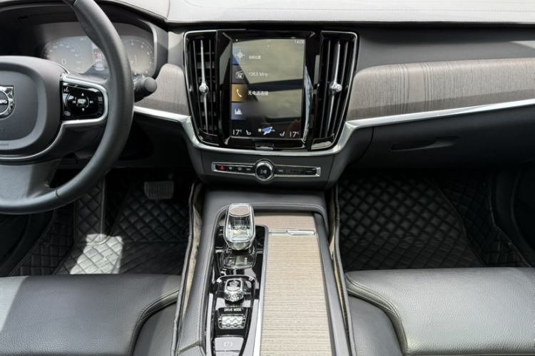 Used Volvo S90 2021 B5 Zhiyuan Luxury Edition Interior 7