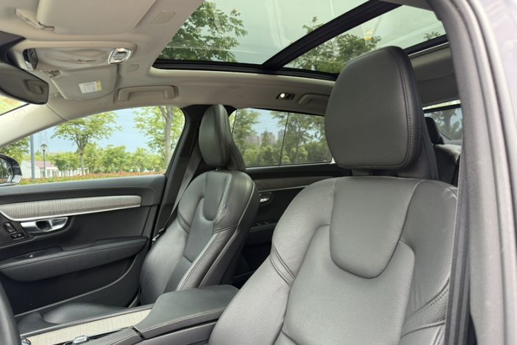 Used Volvo S90 2021 B5 Zhiyuan Luxury Edition Interior 8