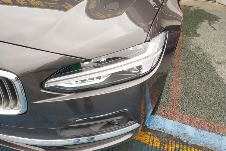 Used Volvo S90 2021 B5 Zhiyuan Luxury Edition Left Front Headlight