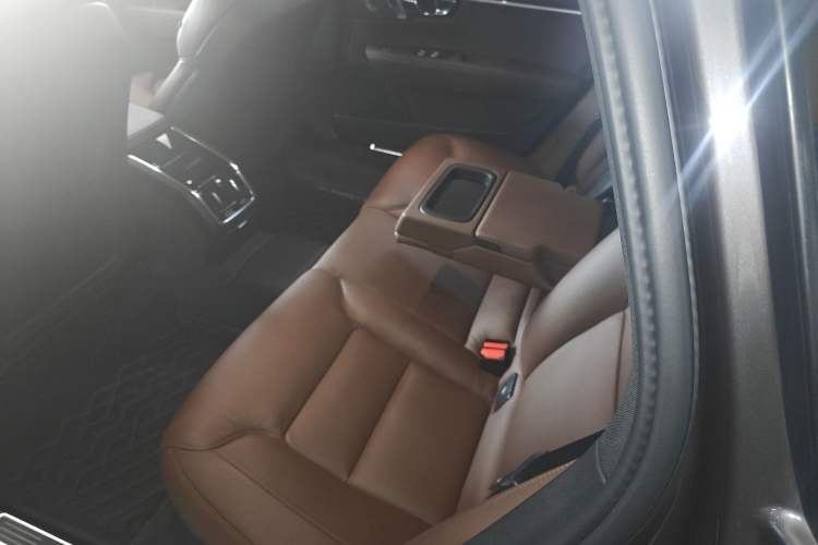 Used Volvo S90 2021 B5 Zhiyuan Luxury Edition Left Rear Seat