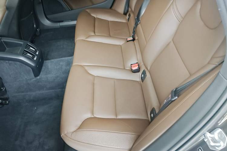 Used Volvo S90 2021 B5 Zhiyi Luxury Edition Left Rear Seat