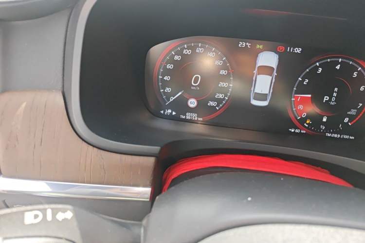 Used Volvo S90 2021 B5 Luxury Smart Edition Odometer Close Up