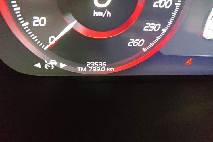 Used Volvo S90 2021 B5 Zhiyuan Luxury Edition Odometer Close Up