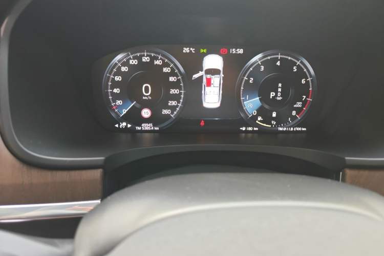 Used Volvo S90 2021 B5 Zhiyuan Luxury Edition Odometer Close Up