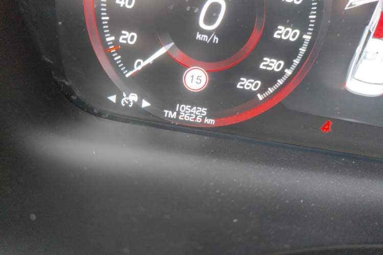 Used Volvo S90 2021 B5 Zhiyuan Luxury Edition Odometer Close Up