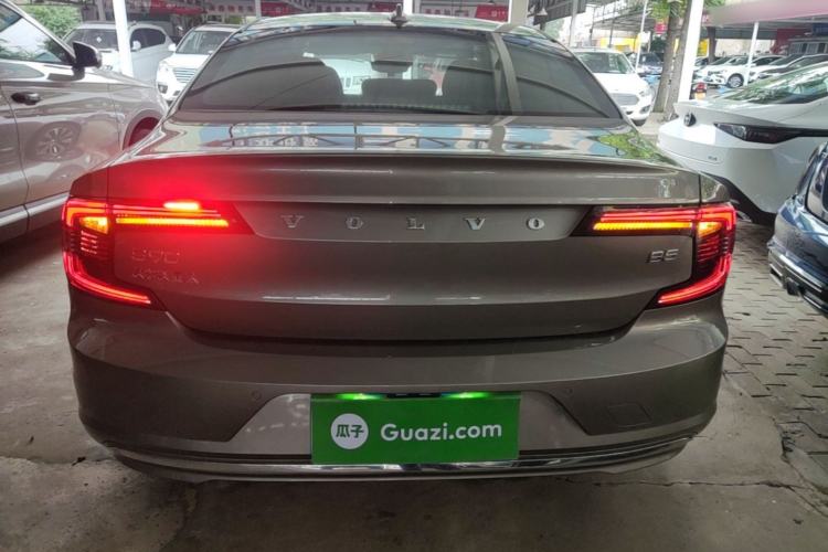 Used Volvo S90 2021 B5 Zhiyuan Luxury Edition Rear