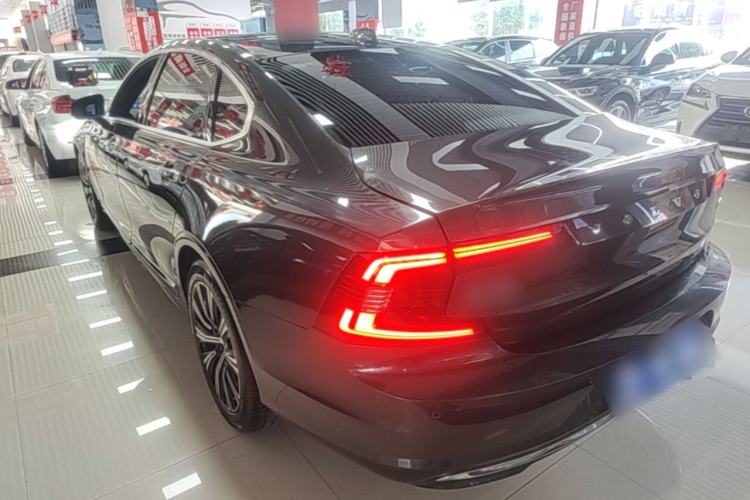 Used Volvo S90 2021 B5 Zhiyi Luxury Edition Rear Left 45 Deg