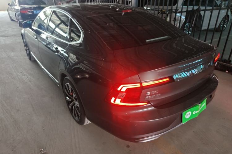 Used Volvo S90 2021 B5 Zhiyuan Luxury Edition Rear Left 45 Deg