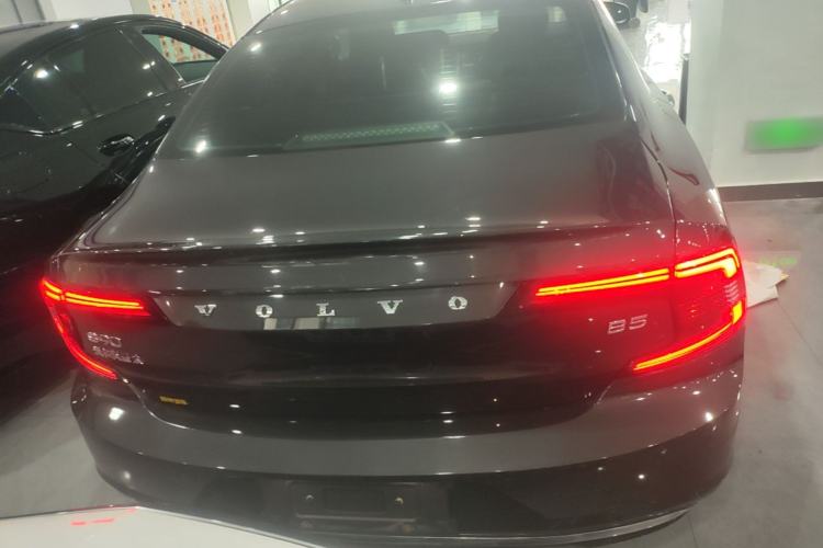 Used Volvo S90 2021 B5 Zhiyuan Luxury Edition Rear