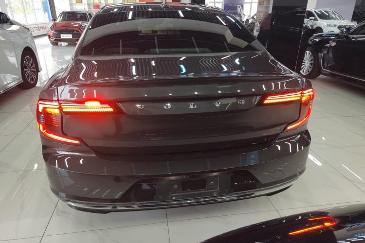 Used Volvo S90 2021 B5 Zhiyi Luxury Edition Rear
