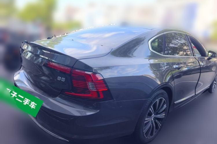 Used Volvo S90 2021 B5 Zhiyi Luxury Edition Rear Right 45 Deg