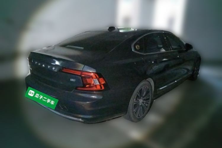 Used Volvo S90 2021 B5 Zhiyuan Luxury Edition Rear Right 45 Deg