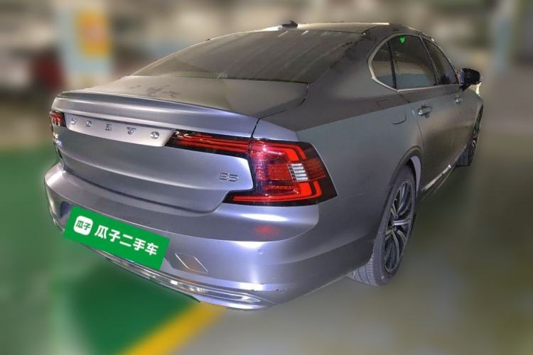 Used Volvo S90 2021 B5 Zhiyuan Luxury Edition Rear Right 45 Deg