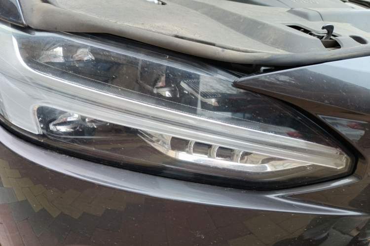 Used Volvo S90 2021 B5 Zhiyuan Luxury Edition Right Front Headlight