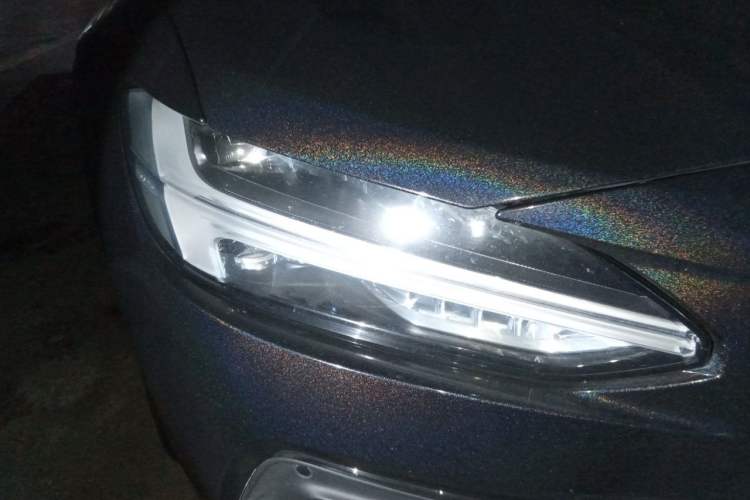 Used Volvo S90 2021 B5 Zhiyuan Luxury Edition Right Front Headlight