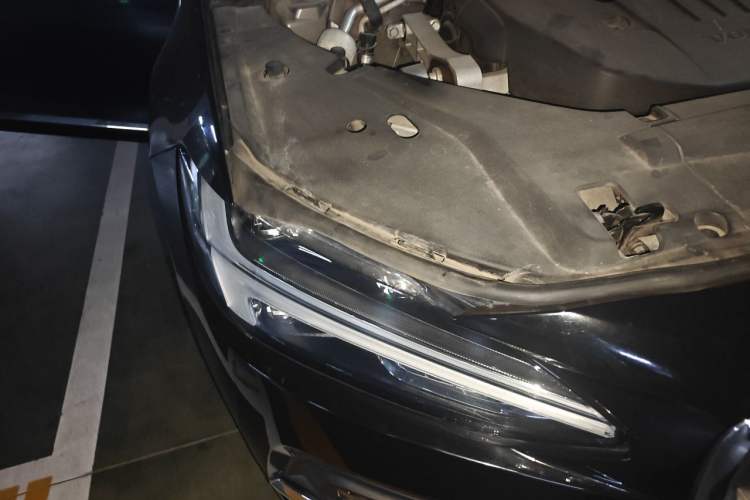 Used Volvo S90 2021 B5 Zhiyuan Luxury Edition Right Front Headlight