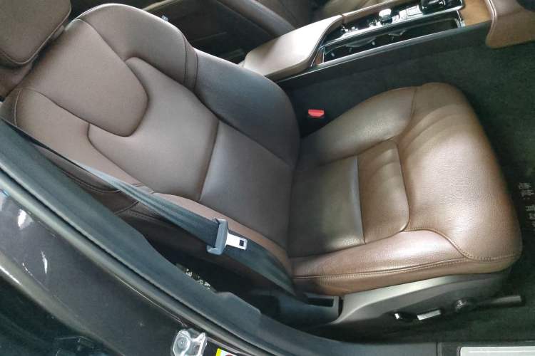 Used Volvo S90 2021 B5 Zhiyi Luxury Edition Right Front Seat